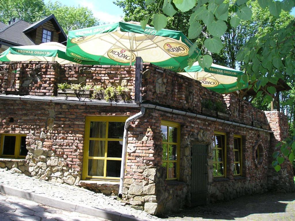 Hotel Podzamcze Tarnów Esterno foto