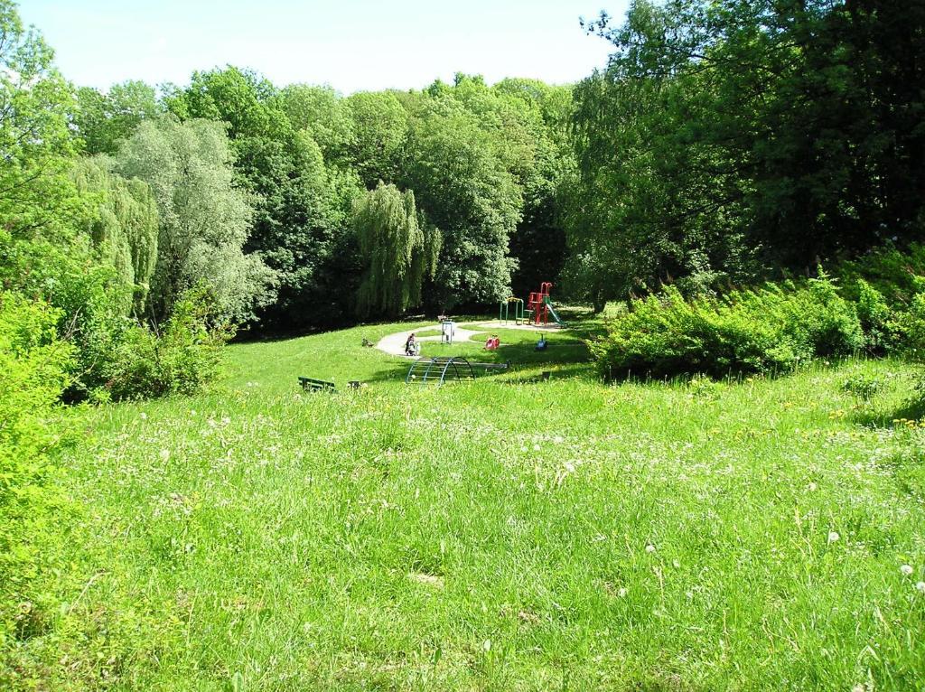 Hotel Podzamcze Tarnów Esterno foto