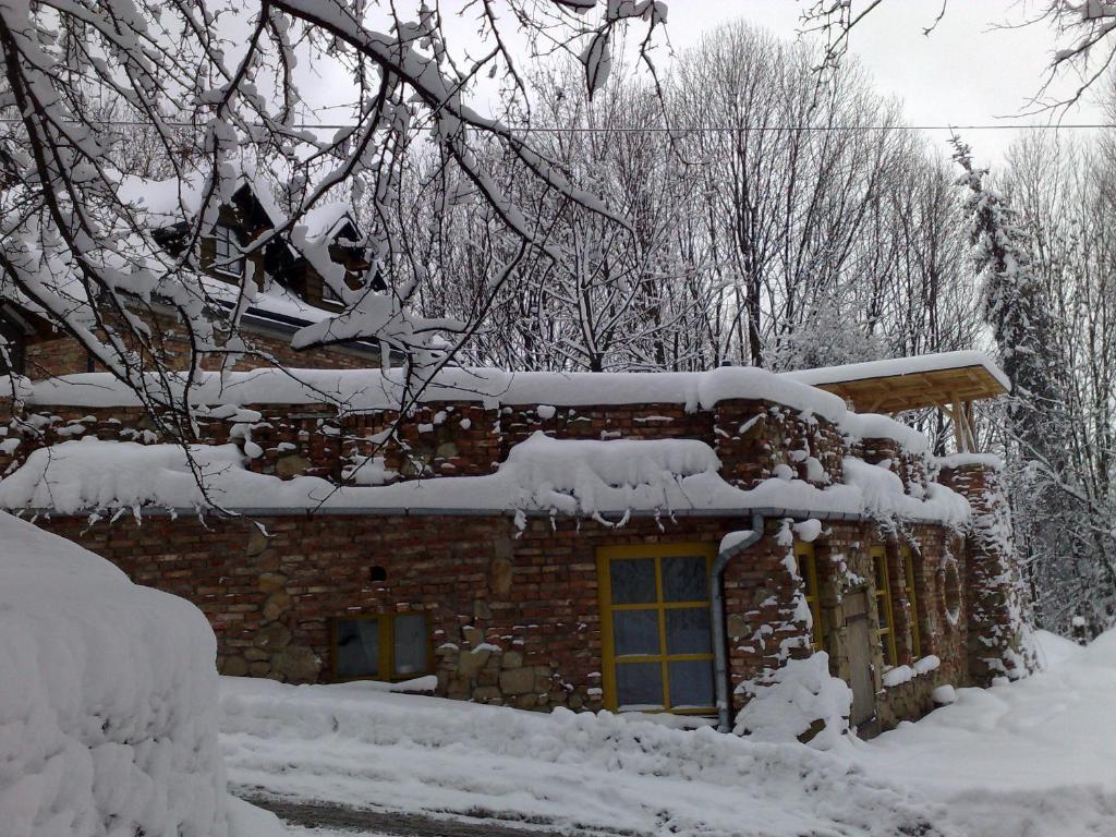 Hotel Podzamcze Tarnów Esterno foto